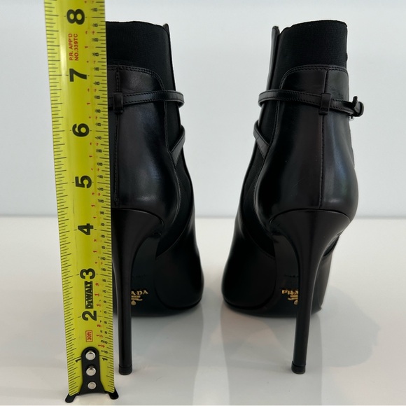 PRADA CALZATURE DONNA BLACK LEATHER BOOTS SIZE IT 37.5 / US 7.5 - Picture 16 of 17